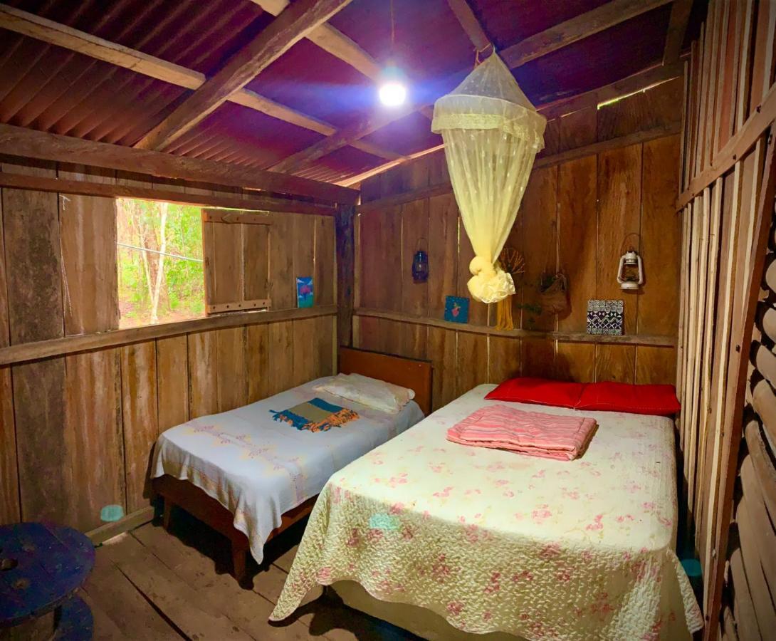 Отель Hospedagem Aldeia Do Leao Каролина Экстерьер фото